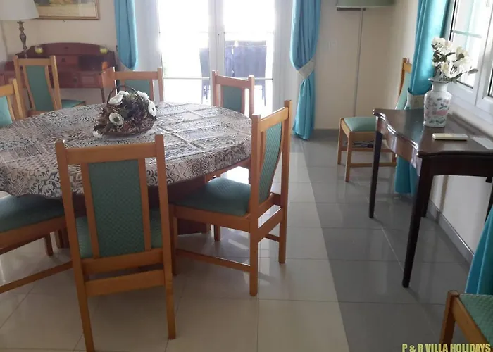 Pere Menorca 칼라 갈다나