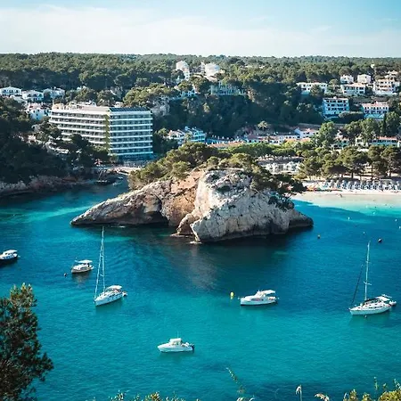 Pere Cala Galdana Menorca * Cala Galdana (Menorca)